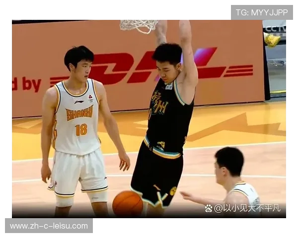 中国男篮朱俊龙6分9篮板防守积极 锋线篮板保护出色